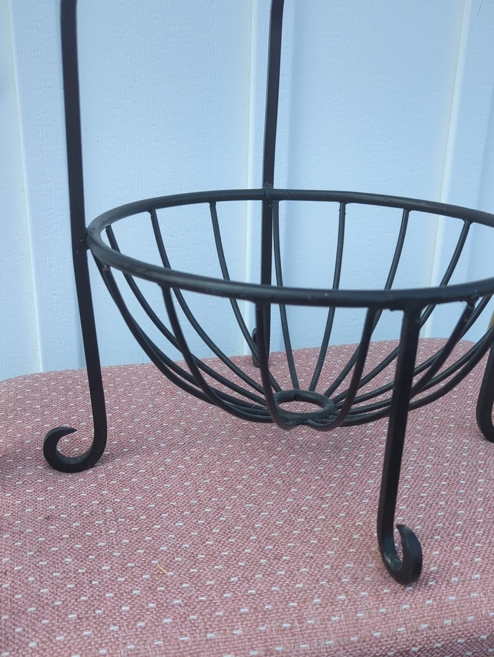Decorative Black Rooster Castiron Fruit Basket Stand